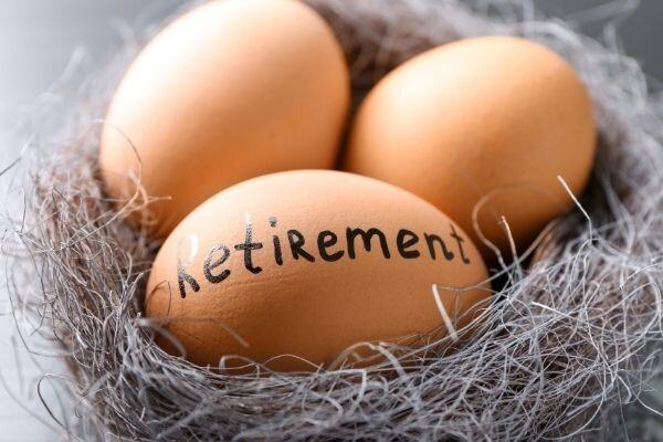 Building a Strong Nest Egg Before Retirement