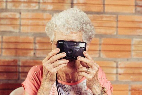 Dementia? These 5 Hobbies Will Help Now