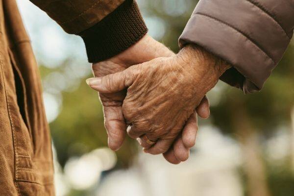 Spouse or Partner's Health Crisis. Ways to Support Them Now.