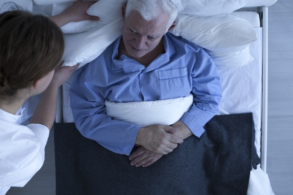 Understanding the Distinctions Between Palliative Care and Hospice